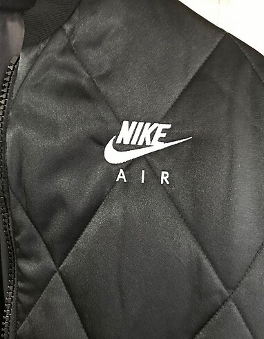 m Beden Nike saten bomber ceket