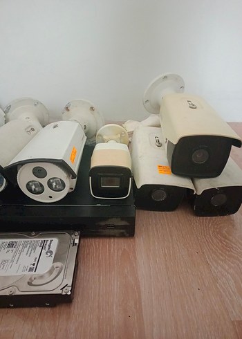 hikvision 11 adet 2-5mp poeli kamera 16 kanal poeli nvr - Görsel 3