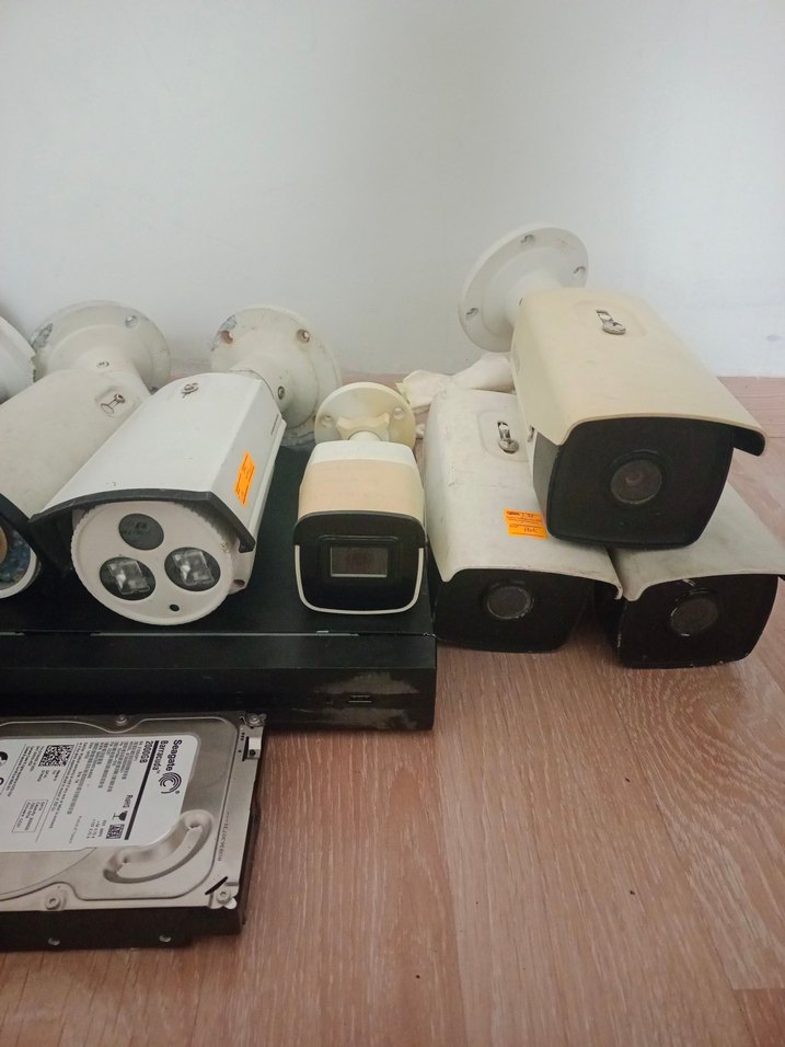 hikvision 11 adet 2-5mp poeli kamera 16 kanal poeli nvr - Görsel 3