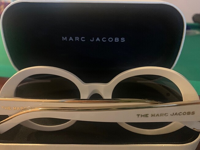 Marc Jacobs The marc jacobs güneş gözlüğü
