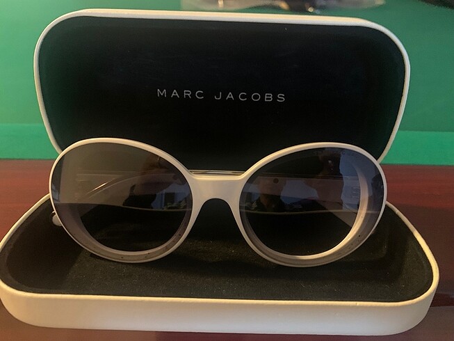 s Beden The marc jacobs güneş gözlüğü