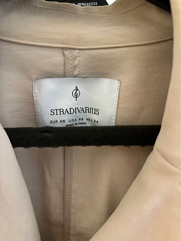 xs Beden Trençkot Stradivarius