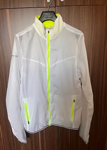 Sportive Neon Detayli Hafif Spor Ceket