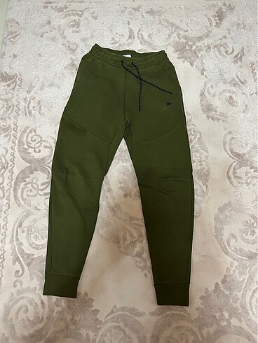 Haki Eski Sezon Tech Fleece