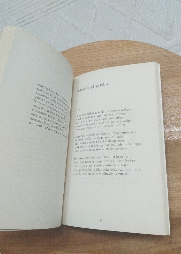 Atilla İlhan Bir Avuç Kıvılcım - Görsel 3