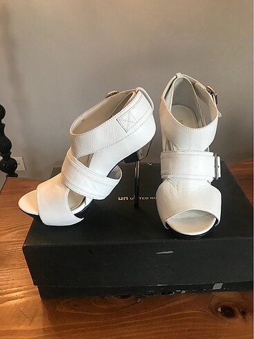 United Nude United Nude dekolte bootie