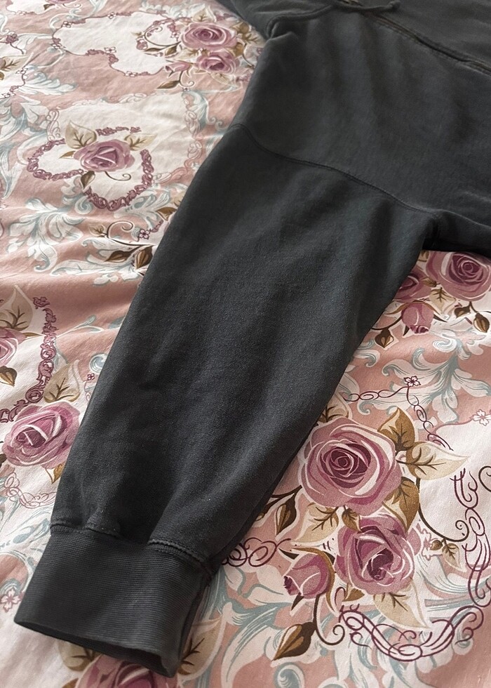 Kapüşonlu sweatshirt - Görsel 2