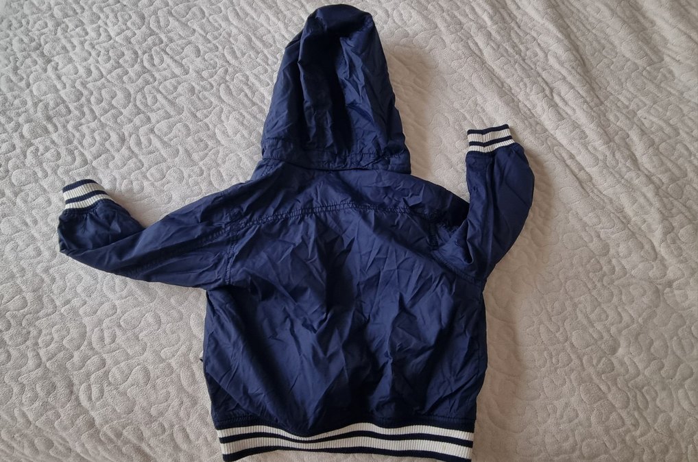 Kapüşonlu Lacivert Erkek Çocuk Mont - Görsel 4