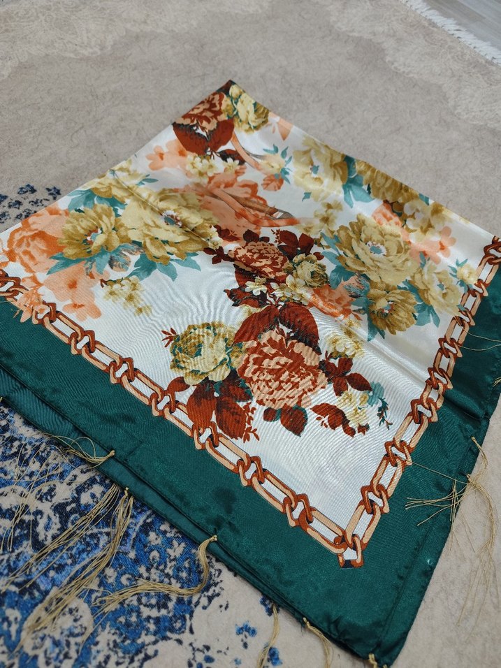 Kadın eşarp yada fular - Görsel 2