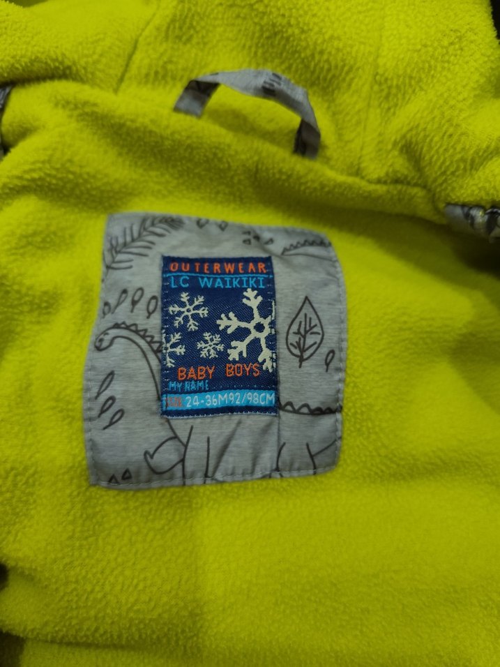 Gri Kapüşonlu Erkek Çocuk Yelek - Görsel 4