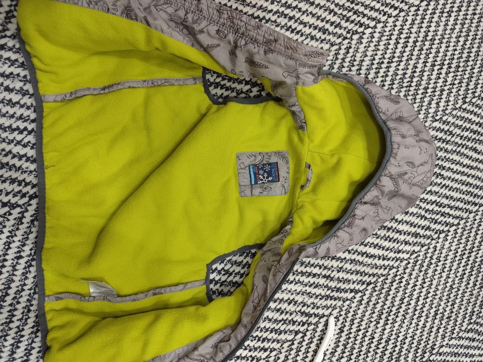 Gri Kapüşonlu Erkek Çocuk Yelek - Görsel 3