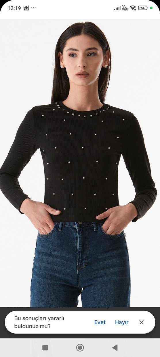 Boncuk Detaylı Siyah Kadın Uzun Kollu Bluz - Görsel 2