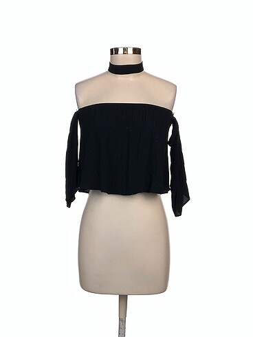 Pull and Bear Bluz %70 İndirimli.