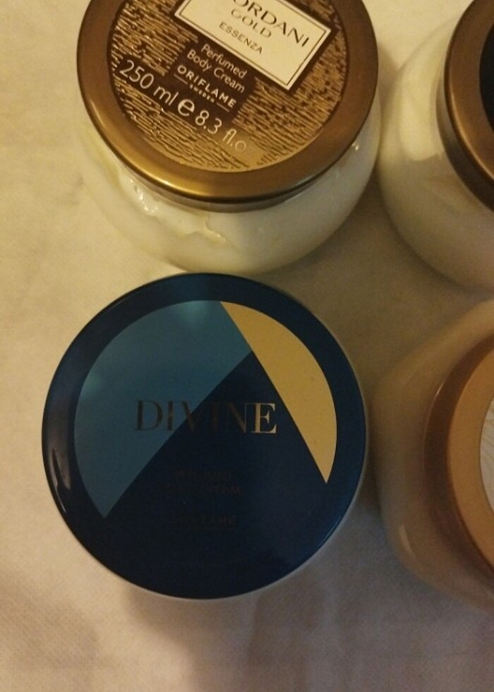 Parfümlü vücut kremleri.. - Görsel 4