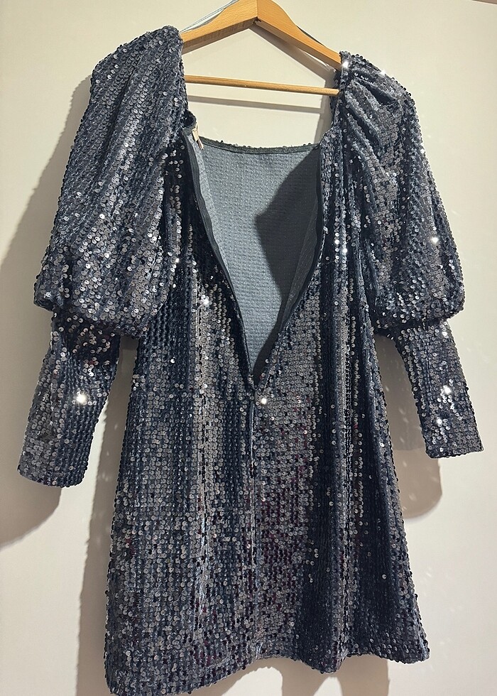 Pullu abiye - Görsel 4