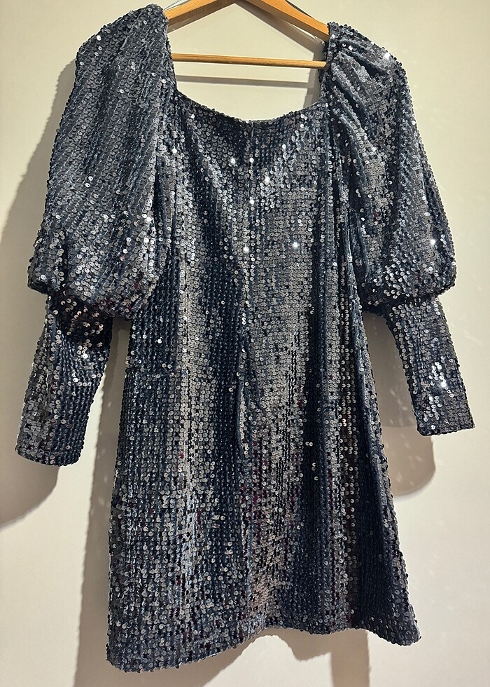 Pullu abiye - Görsel 3