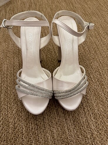 Gelin ayakkabısı - Görsel 4