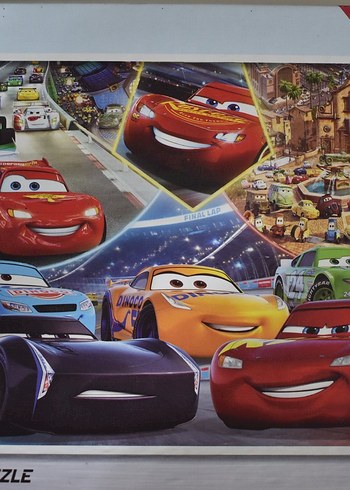 Walt Disney World KS Games Arabalar 200 Parça Puzzle