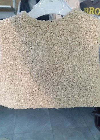 Kız bebek Bej Kürklü Yelek - Görsel 2