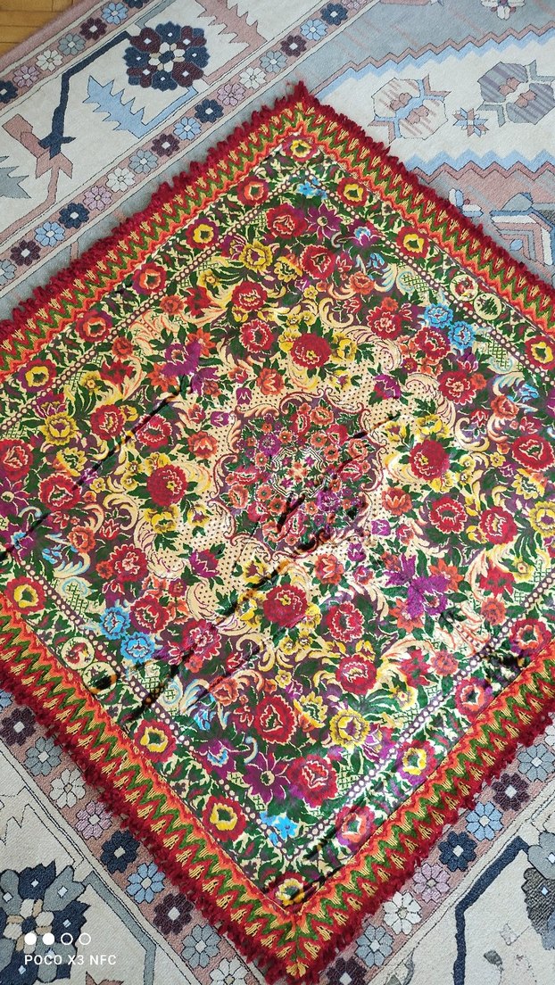 Antika Kilim Desenli İpek Duvar Halısı (1.20x1.20m)) - Görsel 2
