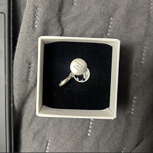  Beden pandora charm
