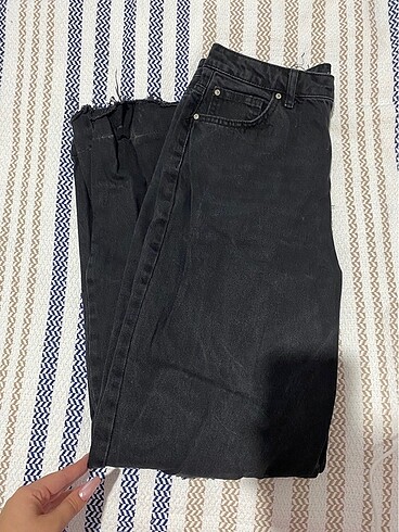 trendyolmilla yirtik jean