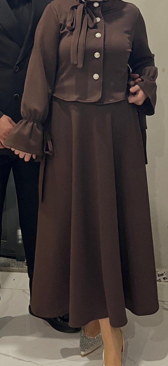 Kadın Uzun Kahverengi Klasik Takım - Görsel 2