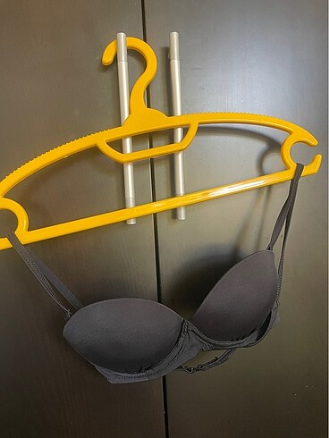 Penti siyah bikini üstü