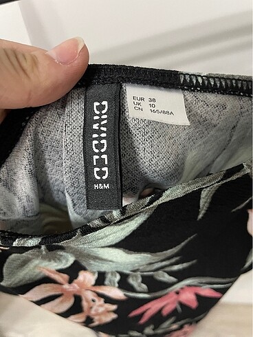 m Beden H&M Çiçek Desenli elbise