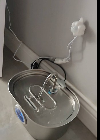 çelik LED ışık sensör ve 2 adet yedek filitreli su pınarı 3.5 lt - Görsel 2