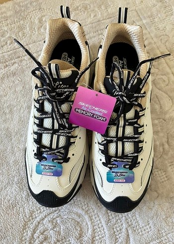 40 Beden Skechers Beyaz Spor Ayakkabı