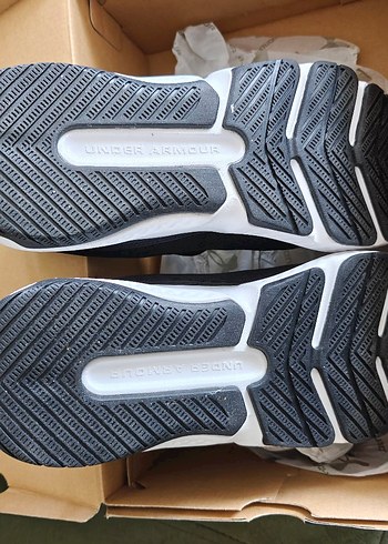 Under Armour Siyah Erkek Koşu Ayakkabısı - Görsel 5