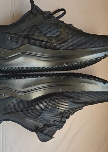 Nike Siyah Bağcıklı Erkek Spor Ayakkabı - Görsel 3