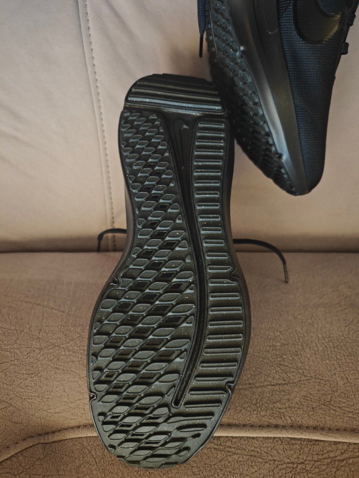 Nike Siyah Bağcıklı Erkek Spor Ayakkabı - Görsel 4