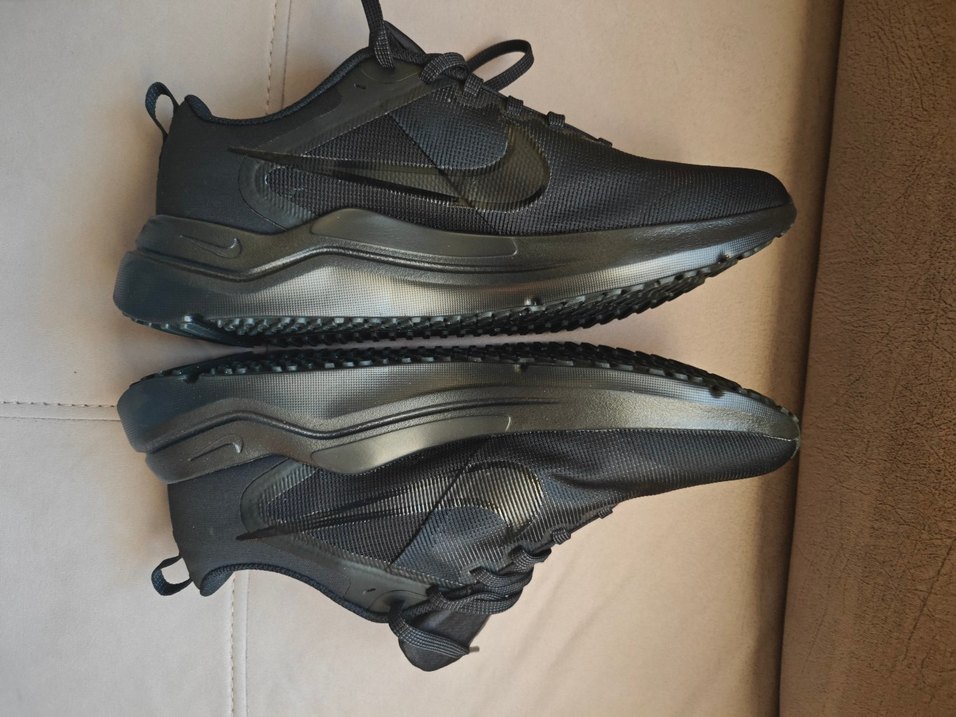 Nike Siyah Bağcıklı Erkek Spor Ayakkabı - Görsel 3