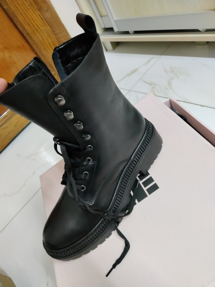 Elle deri kadin Bot - Görsel 2