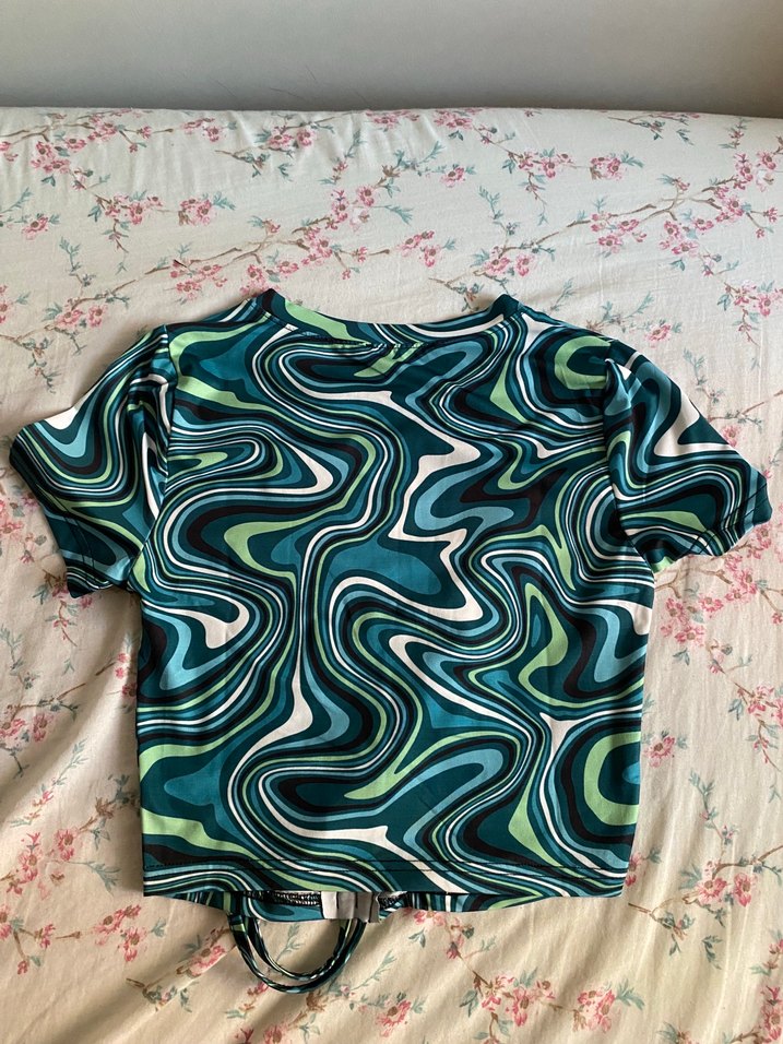 Kısa kol bluz - Görsel 3