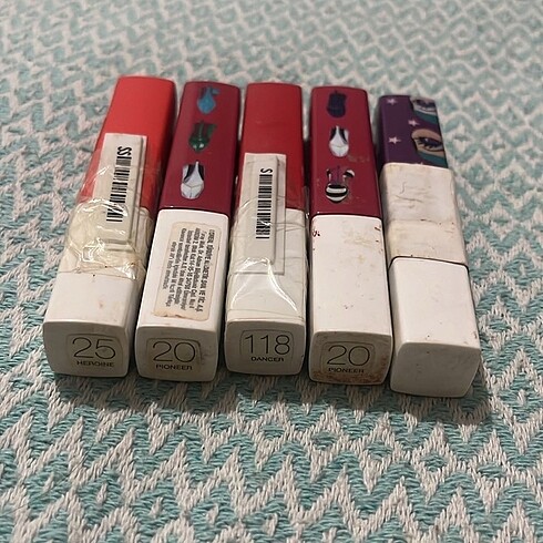 Maybelline Sıfır maybelline ruj hepsi 1000 tl