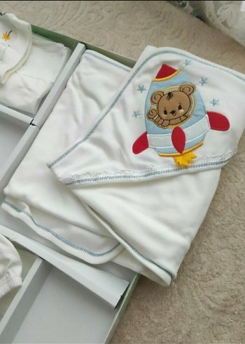 Nakışlı Beyaz Bebek Hastane Kıyafeti Seti - Görsel 8