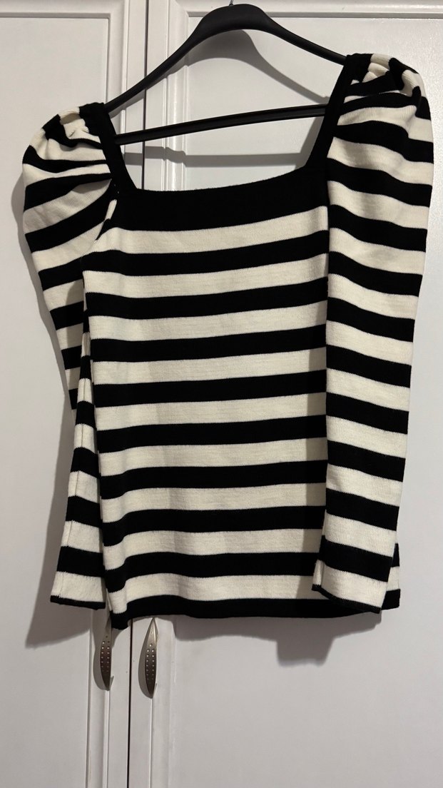 Çizgili Siyah Beyaz Kadın Triko Kazak - Görsel 3