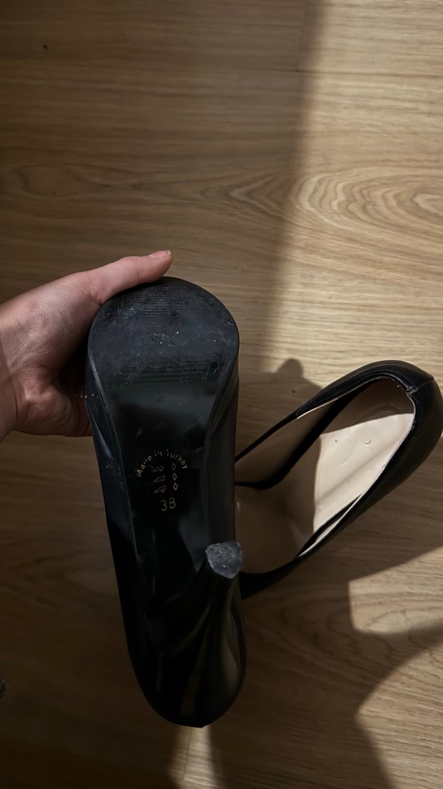 Siyah Topuklu Kadın Ayakkabı - Görsel 3