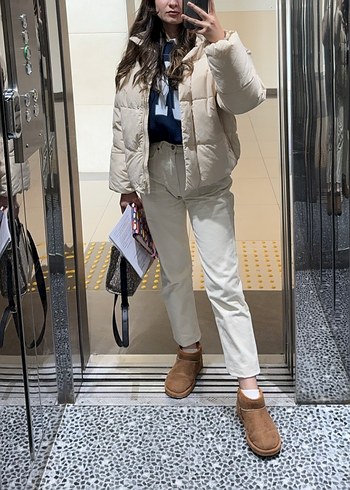 Pull&bear Ekru kesik paça jean - Görsel 4