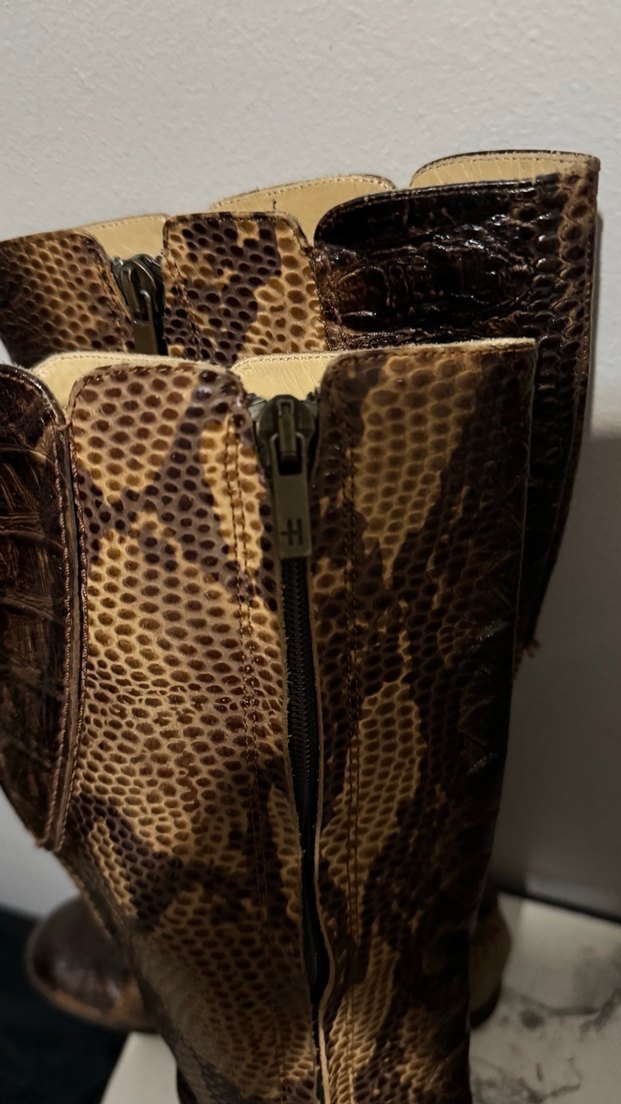 Hotiç yılan derisi çizme - Görsel 4