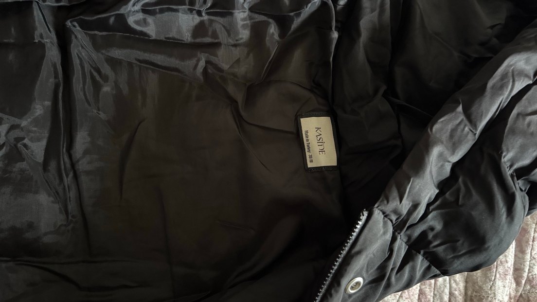 Siyah Fermuarlı Kadın şişme mont - Görsel 3