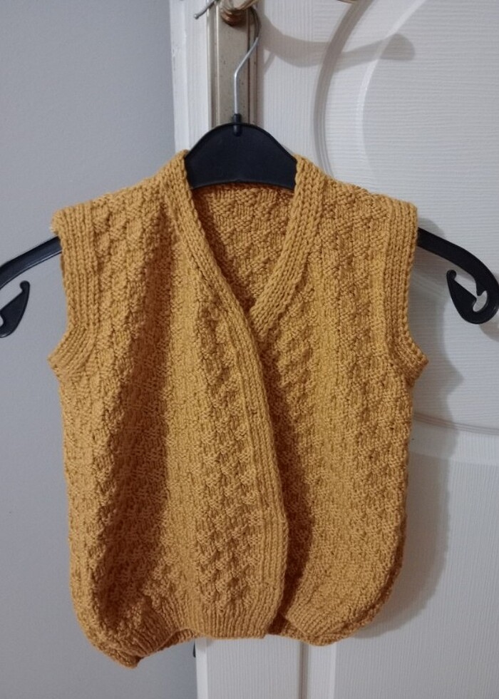 el emeği örgü bebek yeleği - Görsel 2