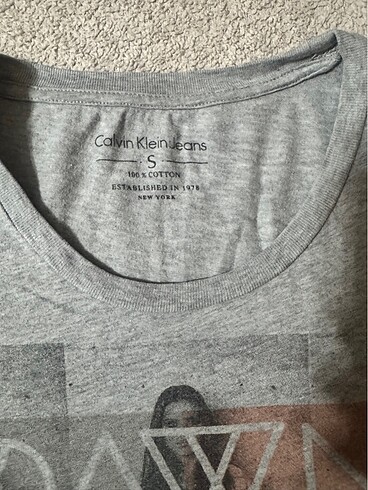 s Beden Orijinal Calvin Klein Tshirt