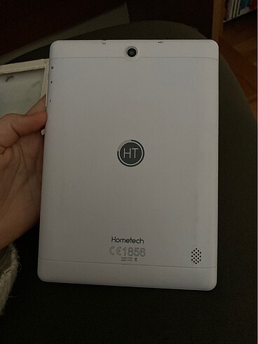 Hometech ekranı çatlak tablet