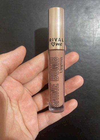 Rival Me Parlak Bej Lipgloss