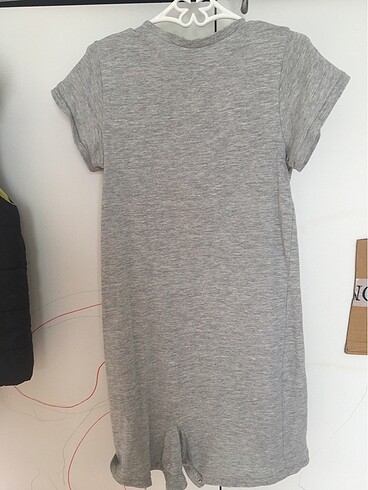 4 Yaş Beden H&M yazlık 3-4 yaş yazlık tulum