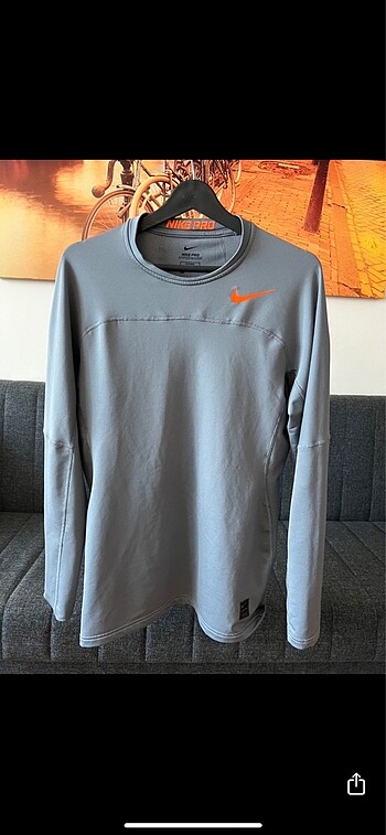 NIKE PRO